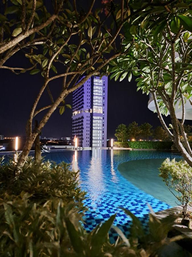 Woodsbury Suites Ikea House Butterworth Penang Exterior foto